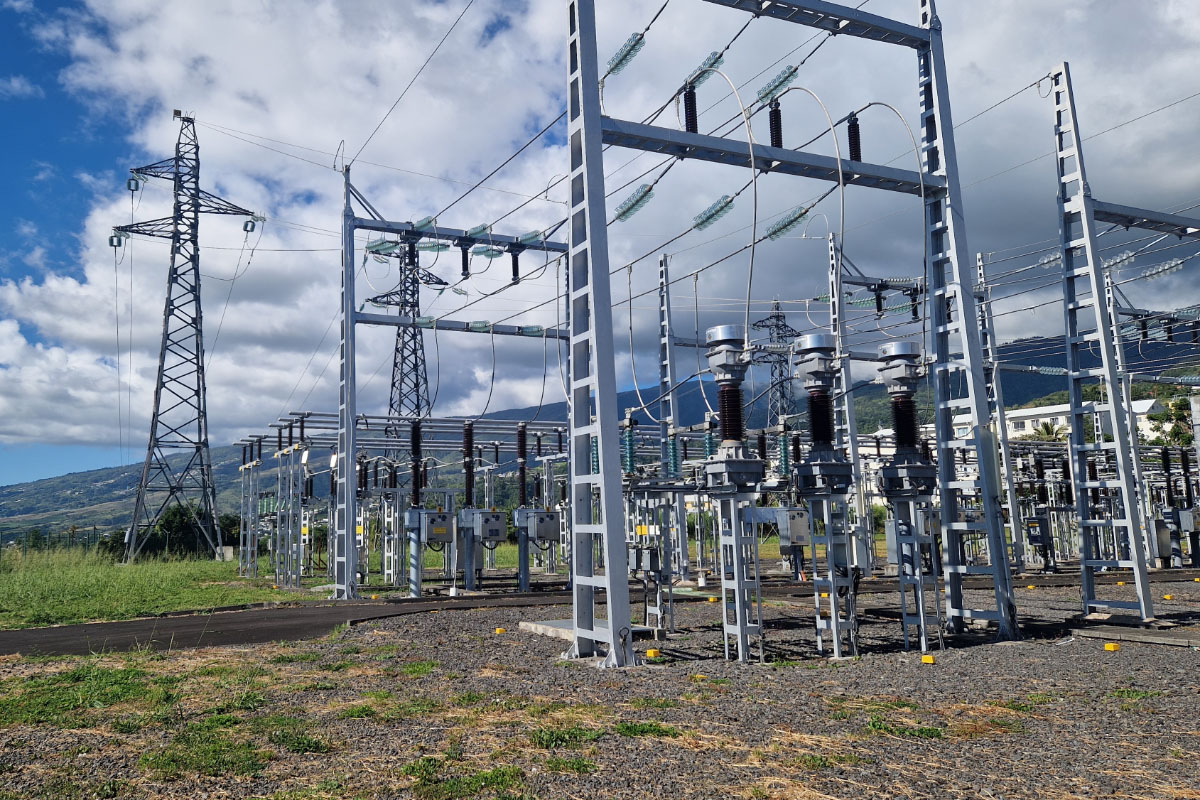 PAS9035 Poste Asservi : modernisation du réseau EDF SEI à La Réunion 1.jpg